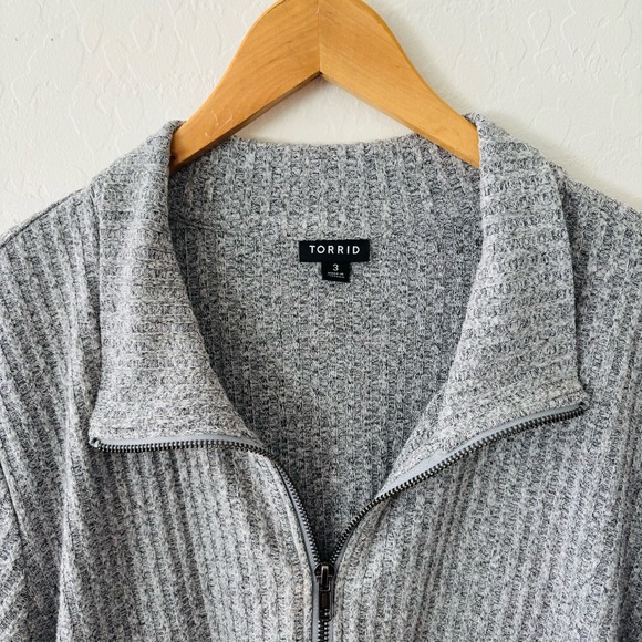 Torrid Gray Quarter-Zip Sweater - Picture 3 of 6